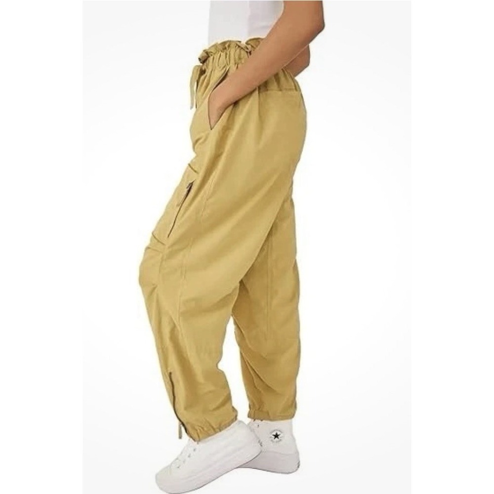FP Movement Spring Trekker Cargo Pants S Sage Green Gorpcore Parachute Jogger - Picture 2 of 8